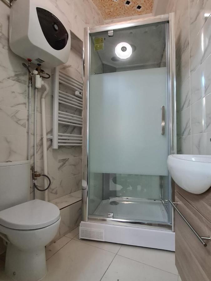 Jolie Appartement Avec 2 Chambres Partagees パリ エクステリア 写真